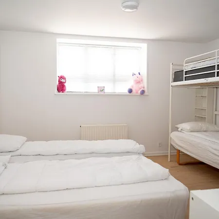 5 Minute Walk To Lego House - 2 Bedrooms 80m2 With Garden Apartament